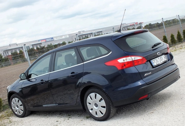 Ford Focus cena 23900 przebieg: 155000, rok produkcji 2012 z Gniezno małe 121